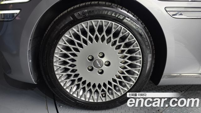 Genesis G80 (RG3) Gasoline 2.5 Turbo AWD 2023 — фото 5