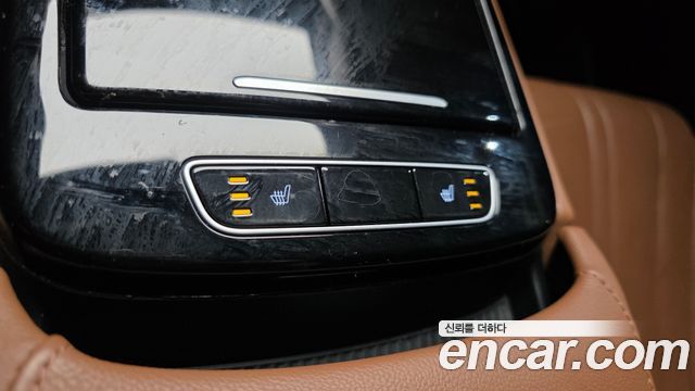 Genesis G80 (RG3) Gasoline 2.5 Turbo AWD 2023 — фото 18