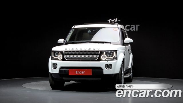 Land Rover Discovery 4 3.0 SDV6 SE 2016 — фото 3