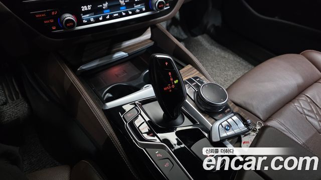 BMW 5 Series (G30) 520d M Sport Package Plus 2018 — фото 9