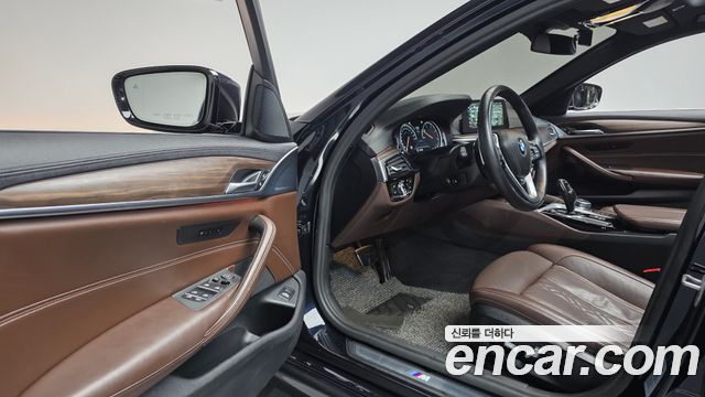 BMW 5 Series (G30) 520d M Sport Package Plus 2018 — фото 10