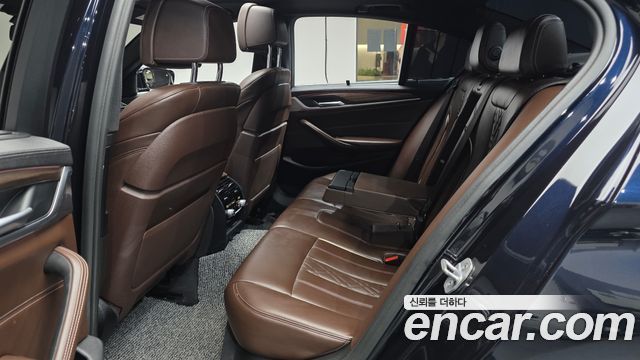 BMW 5 Series (G30) 520d M Sport Package Plus 2018 — фото 11