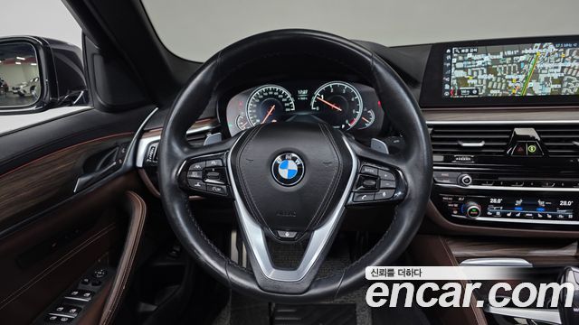 BMW 5 Series (G30) 520d M Sport Package Plus 2018 — фото 13