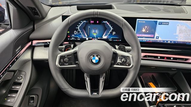 BMW 5 Series (G60) 520i M Sport 2025 — фото 13