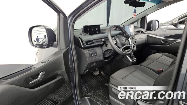 Hyundai Staria Cargo 3-Seater Smart 2024 — фото 10