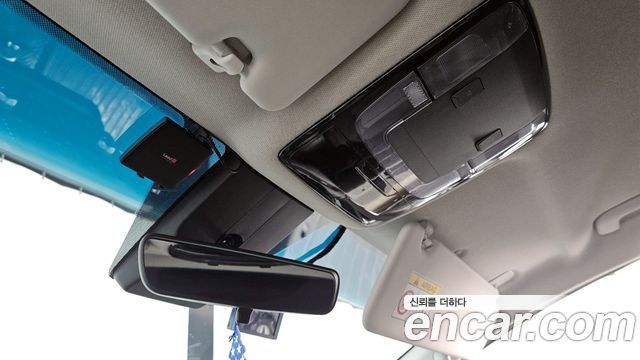 Hyundai Staria Cargo 3-Seater Smart 2024 — фото 17