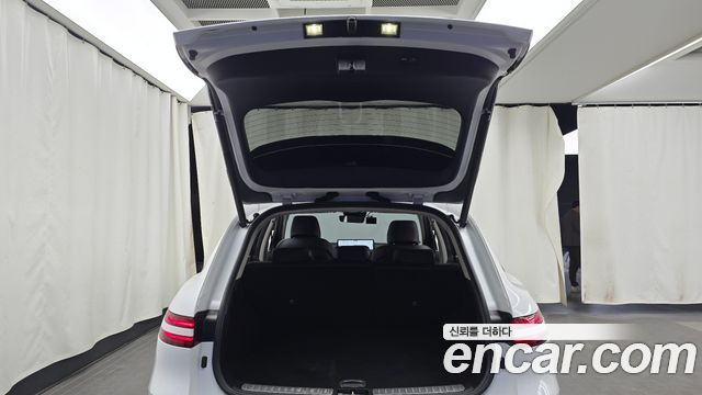 Genesis GV70 2.5T Gasoline 2WD 2022 — фото 24