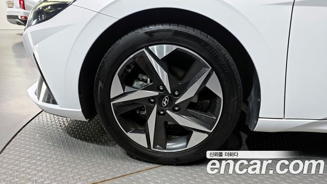 Hyundai Avante (CN7) 1.6 Inspiration 2021 — фото 5