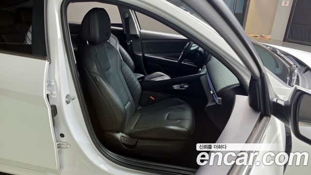 Hyundai Avante (CN7) 1.6 Inspiration 2021 — фото 12