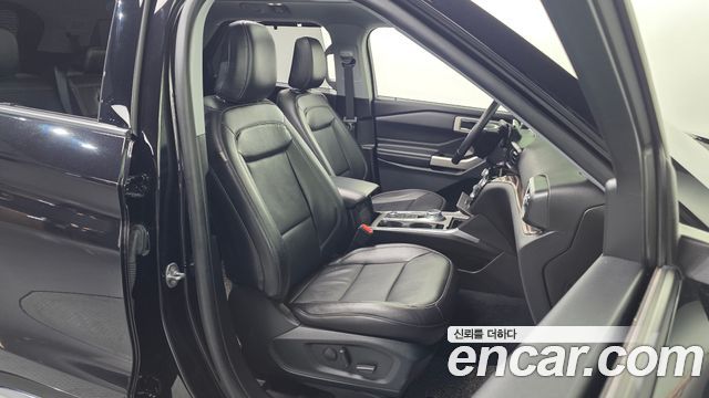 Ford Explorer (VI) 2.3 LimIted 4WD 2021 — фото 12