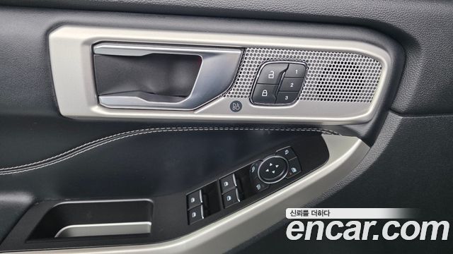 Ford Explorer (VI) 2.3 LimIted 4WD 2021 — фото 14