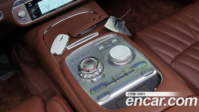 Genesis G90 (RS4) Gasoline 3.5 Turbo AWD 2023 — фото 9