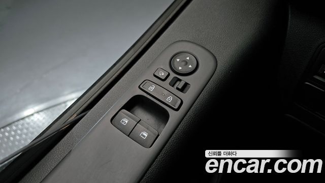 Hyundai Staria Cargo 5-Seater Modern 2022 — фото 18