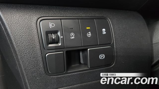 Hyundai Staria Cargo 5-Seater Modern 2022 — фото 19