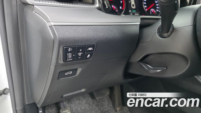 Kia K5 (III) 2.0 LPI(Renter car) Strandard 2023 — фото 17