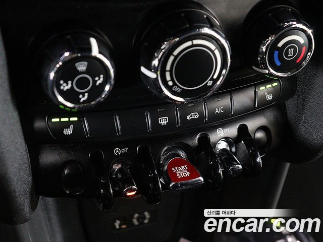 MINI Cooper D Standard 3rd 2014 — фото 15