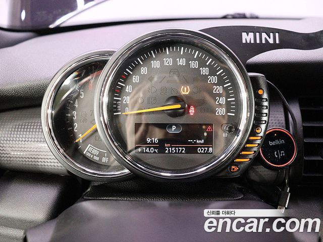 MINI Cooper D Standard 3rd 2014 — фото 20
