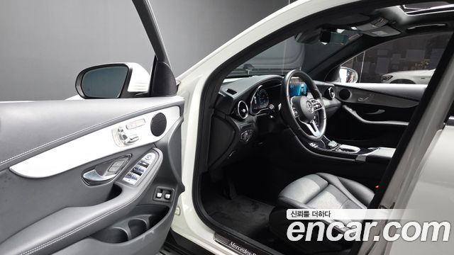Mercedes-Benz GLC-Class (X253) GLC300e 4MATIC 2021 — фото 11