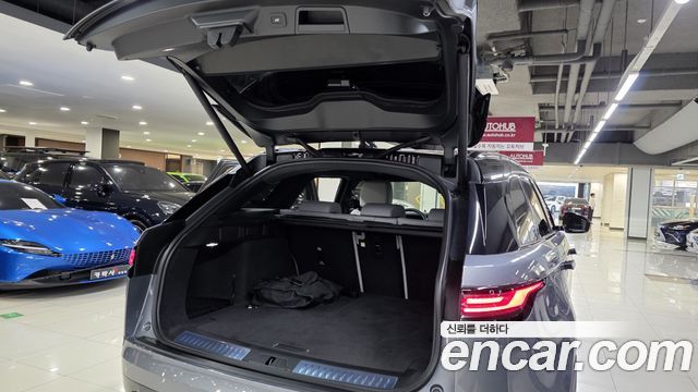 Land Rover Range Rover Velar 2.0 P400E Dynamic SE 2024 — фото 8