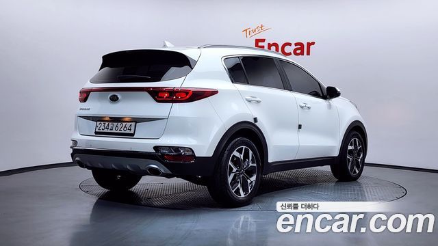 Kia Sportage The Bold Diesel 2.0 2WD Prestige 2021 — фото 2
