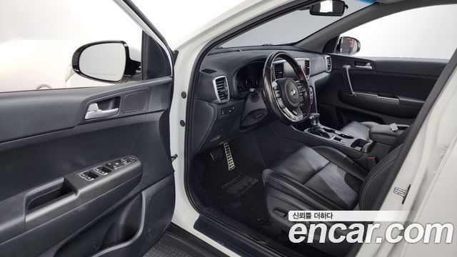Kia Sportage The Bold Diesel 2.0 2WD Prestige 2021 — фото 11