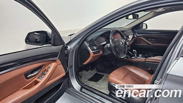 BMW 5 Series (F10) 520d M Aero Dynamic 2016 — фото 10