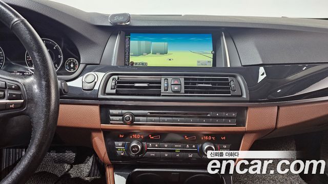 BMW 5 Series (F10) 520d M Aero Dynamic 2016 — фото 14