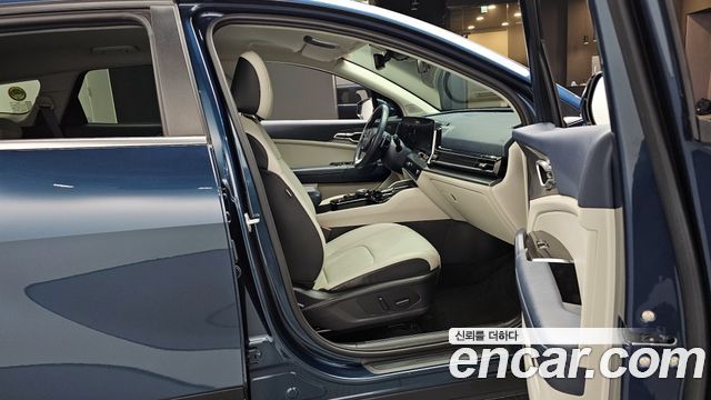 Kia Sportage (V) Diesel 2.0 2WD Nobleless 2022 — фото 12
