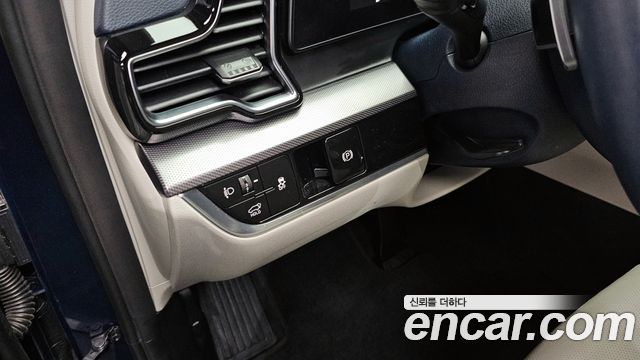Kia Sportage (V) Diesel 2.0 2WD Nobleless 2022 — фото 19