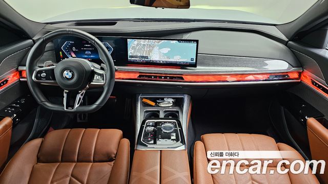 BMW 7 Series (G70) 740i xDrive M Sport 2024 — фото 7