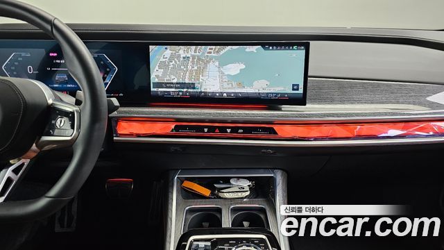 BMW 7 Series (G70) 740i xDrive M Sport 2024 — фото 15