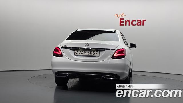 Mercedes-Benz C-Class (W205) C200 Avantgarde 2020 — фото 4