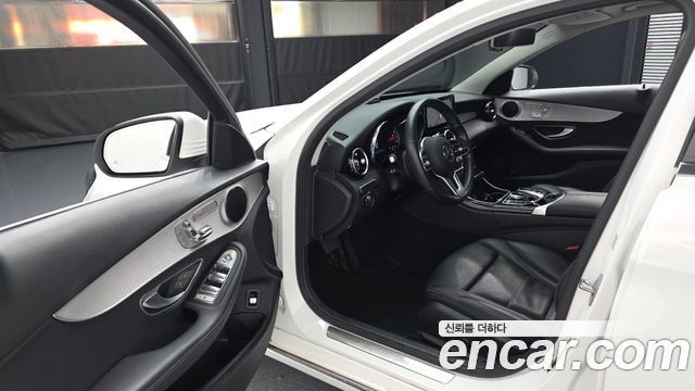 Mercedes-Benz C-Class (W205) C200 Avantgarde 2020 — фото 10