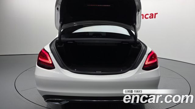 Mercedes-Benz C-Class (W205) C200 Avantgarde 2020 — фото 20