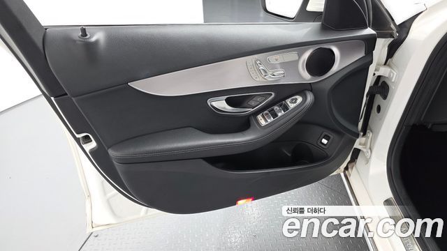 Mercedes-Benz C-Class (W205) C200 Avantgarde 2020 — фото 24