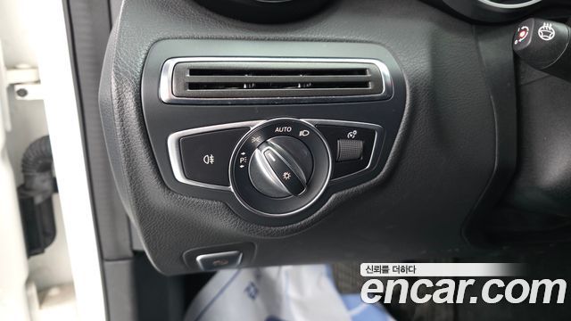 Mercedes-Benz C-Class (W205) C200 Avantgarde 2020 — фото 28