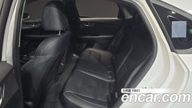 Kia K3 Standard 2021 — фото 11