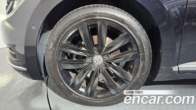 Volkswagen Arteon 2.0 TDI Prestige 2019 — фото 5