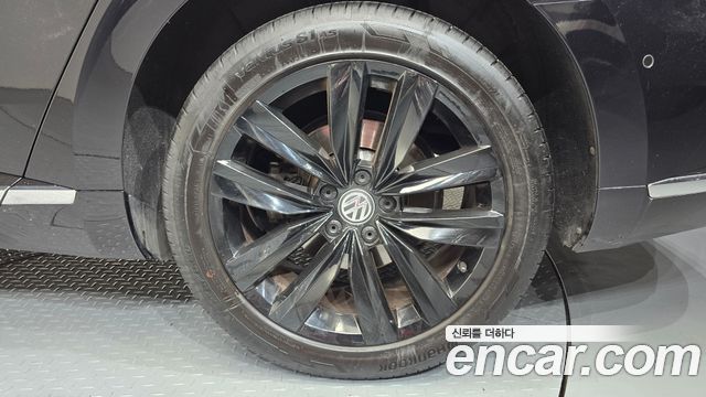 Volkswagen Arteon 2.0 TDI Prestige 2019 — фото 21