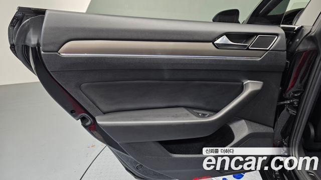 Volkswagen Arteon 2.0 TDI Prestige 2019 — фото 25