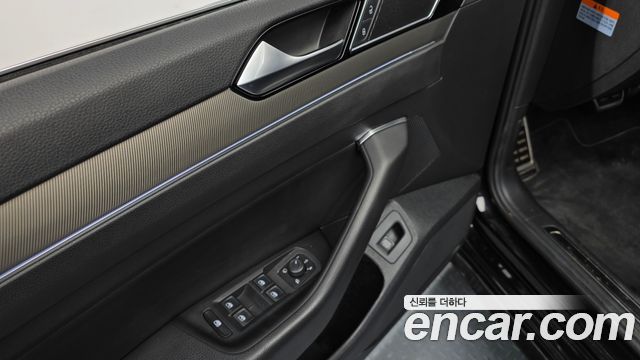 Volkswagen Arteon 2.0 TDI Prestige 2019 — фото 35