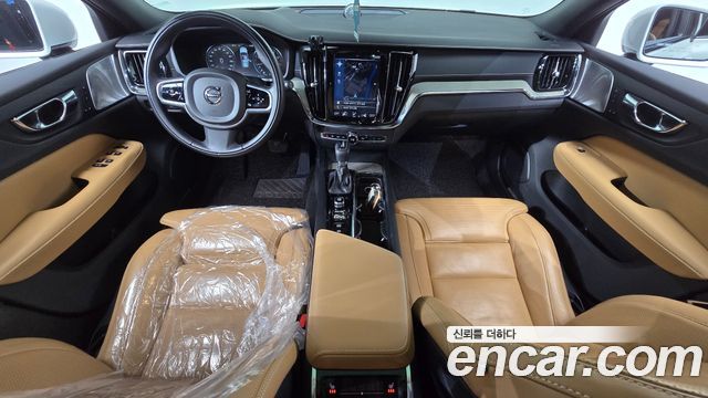 Volvo V60 Cross Country (II) T5 Pro AWD 2020 — фото 7