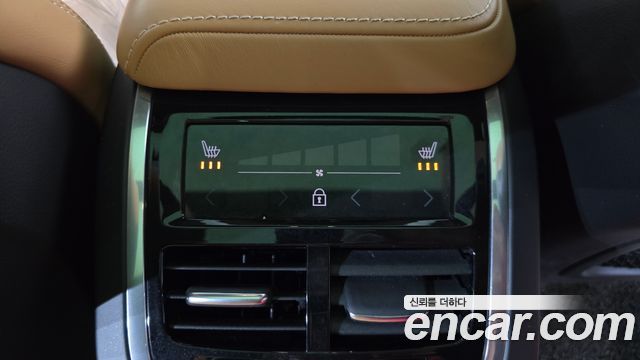 Volvo V60 Cross Country (II) T5 Pro AWD 2020 — фото 18