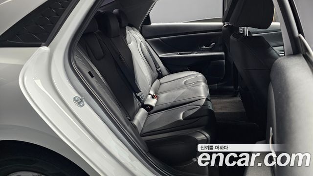 Hyundai Avante (CN7) 1.6 Smart 2024 — фото 12