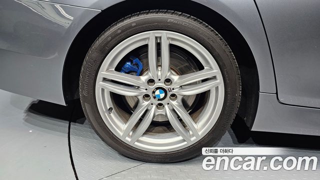 BMW 5 Series (F10) 550i xDrive 2012 — фото 5