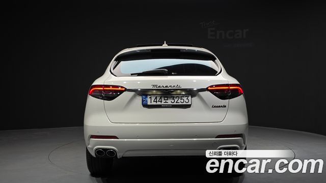 Maserati Levante 2.0 GT AWD 2022 — фото 4