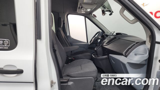 Ford Transit 3.7 2015 — фото 11