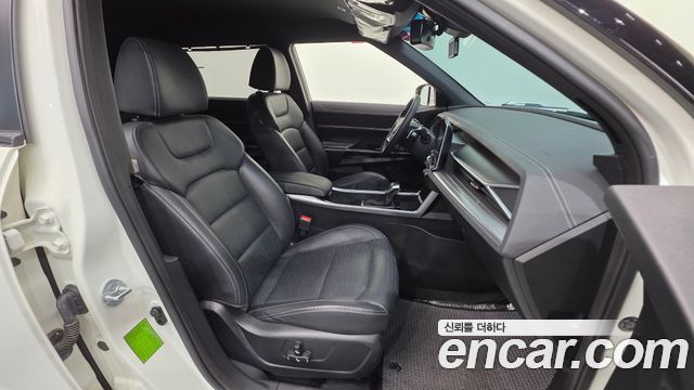 KG Mobility (SsangYong) Torres Gasoline 1.5 2WD T7 2023 — фото 10