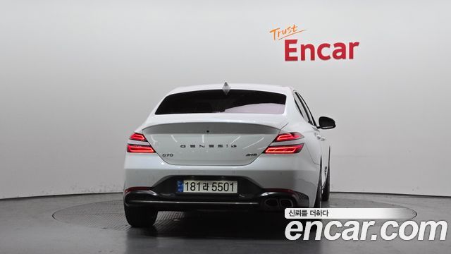 Genesis G70 Gasoline 2.0T 4WD 2022 — фото 4