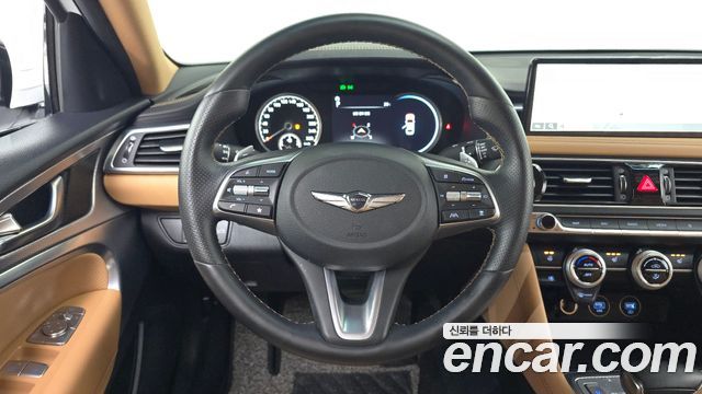 Genesis G70 Gasoline 2.0T 4WD 2022 — фото 13
